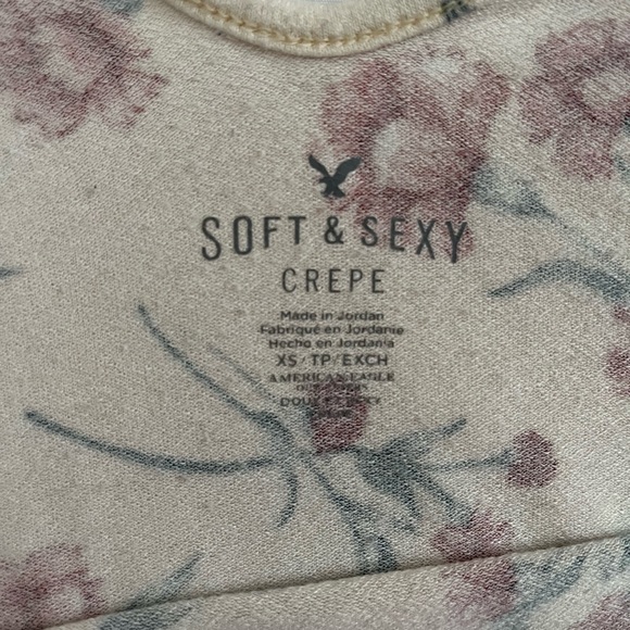 AE Soft n Sexy Tank - Picture 4 of 4